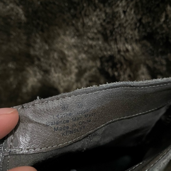 Grey Booties 👢 - Picture 8 of 9